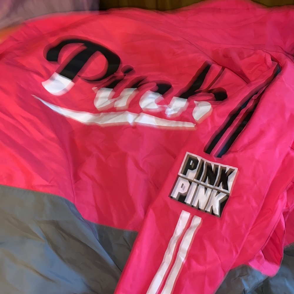 Athletic jacket - Picture 3 of 4